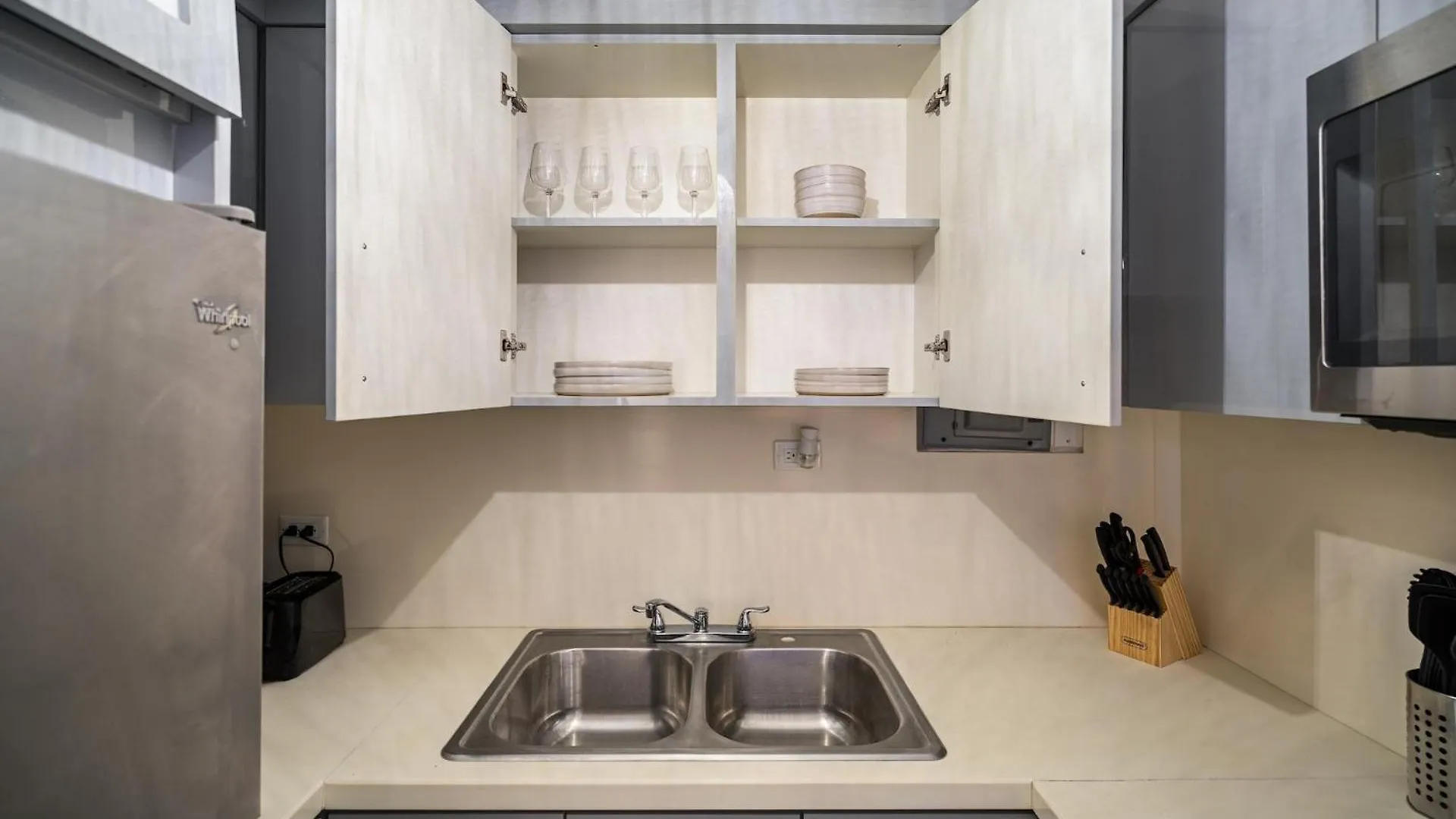 Apartment New - Cozy San Juan Condo - 3-Min Walk To Beach Front Puerto Rico