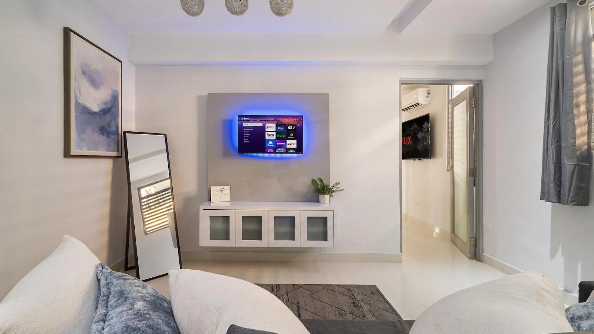 Apartment New - Cozy San Juan Condo - 3-Min Walk To Beach Front