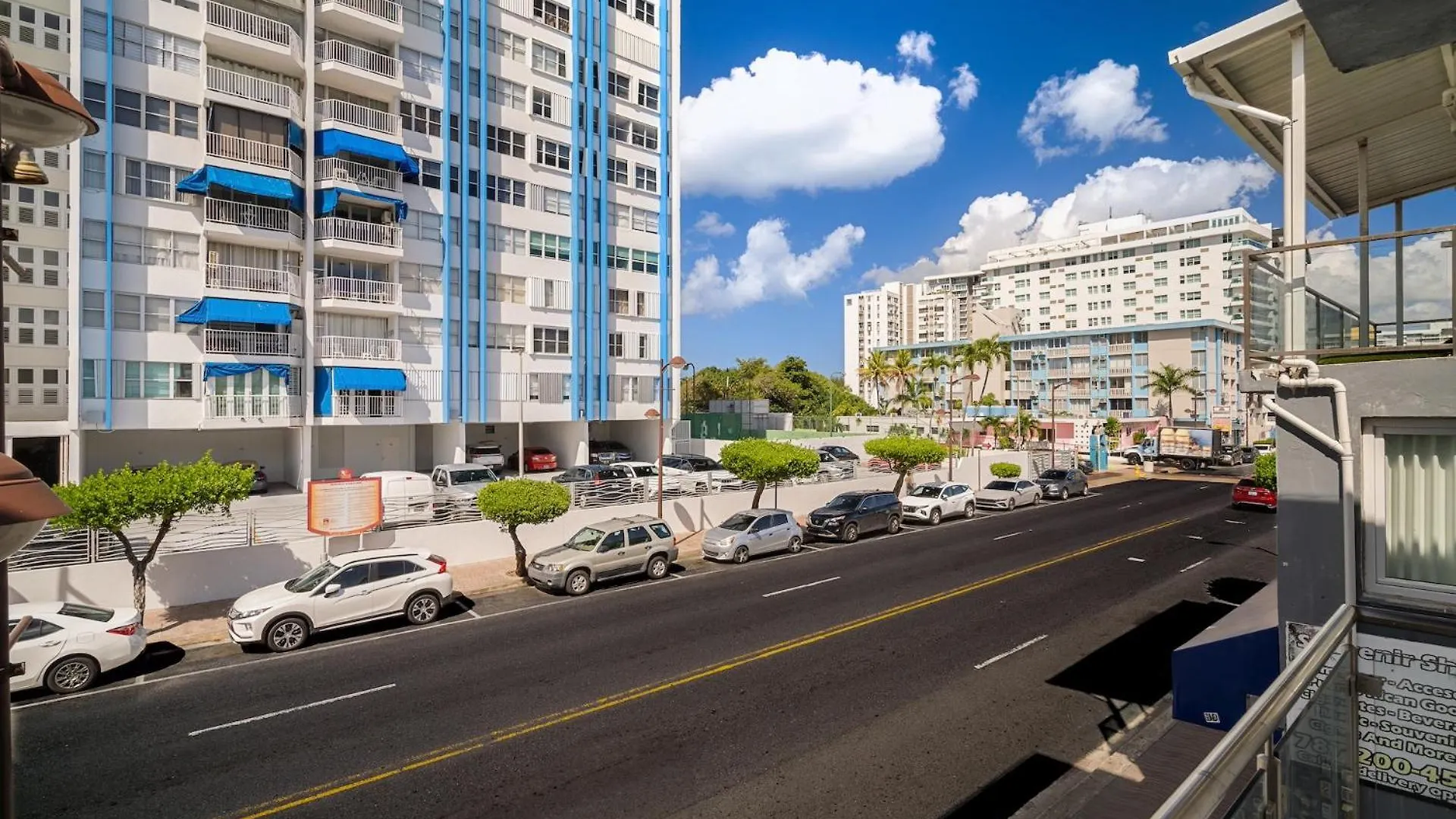 New - Cozy San Juan Condo - 3-Min Walk To Beach Front Apartment